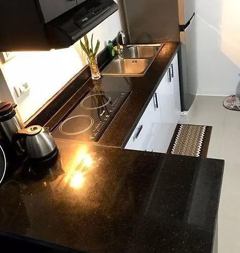 Special Big Loft Unit W/netflix & Fibreop Internet *